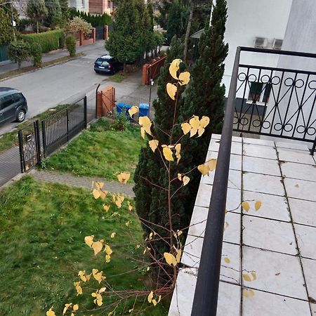 La Madriguera Bed & Breakfast Raszyn Exterior foto