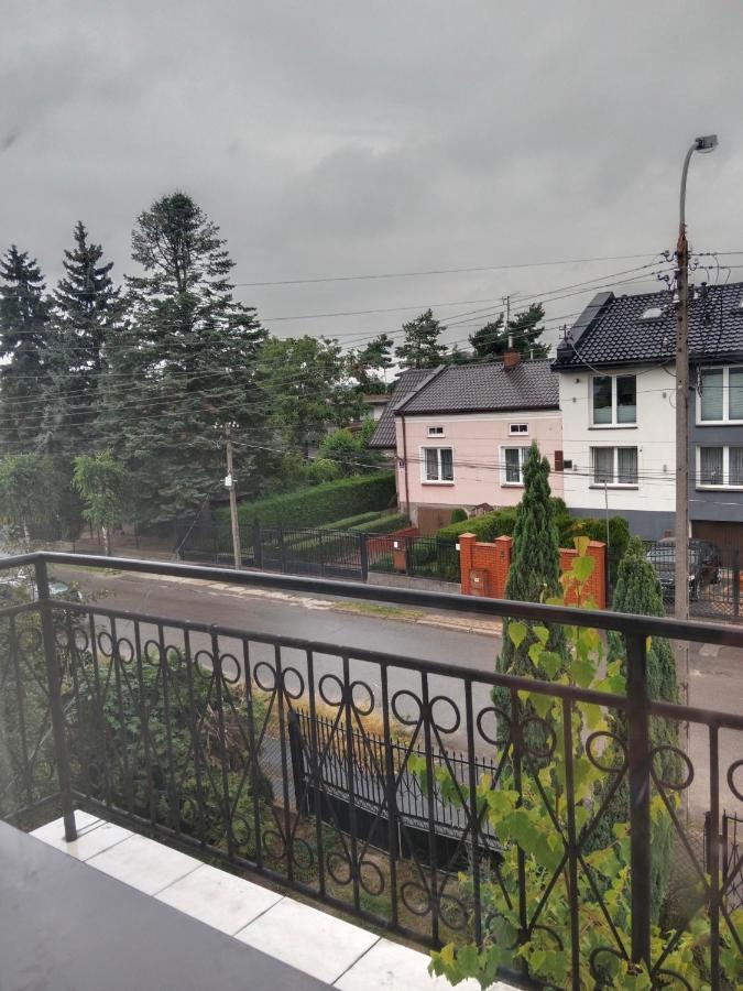 La Madriguera Bed & Breakfast Raszyn Exterior foto